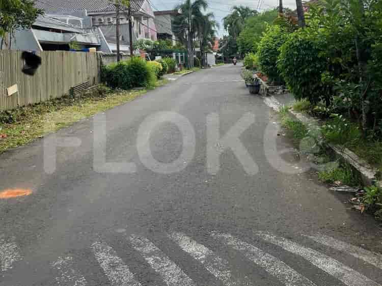 Dijual Tanah Luas 912 m2 di Jl Tosiga, Kebon Jeruk - TNSaeb 2