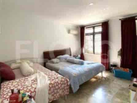 Dijual Rumah 4 BR, Luas 300 m2 di Bintaro Sektor 7, Tangerang - RHAS116 5