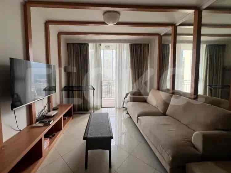 Tipe 2 Kamar Tidur di Lantai Rendah untuk disewakan di Taman Rasuna Apartemen - fku990 1