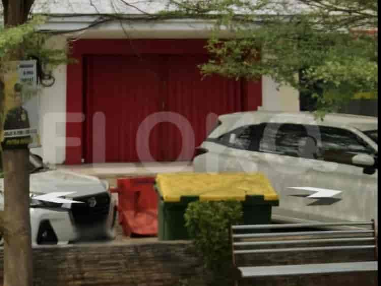 86 sqm, shophouse for rent in Ahmad Yani, Bekasi Selatan - RKR9b3 1