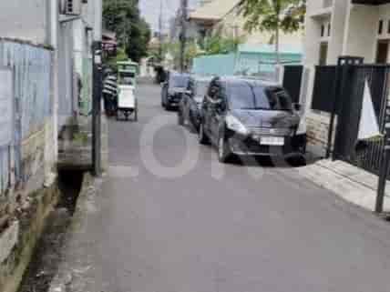 298 sqm, Land for Sale in Jl Kedoya Selatan, Kedoya 3