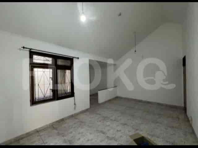 RHAS4f2 | House in Kebon Jeruk for Sale with 5BR & 2 Floors 2