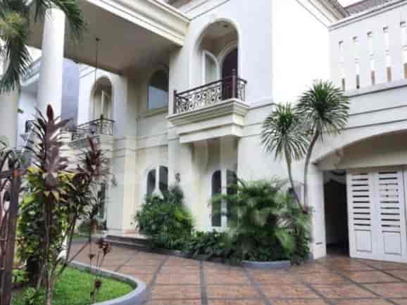 650 sqm, 5 BR house for rent in Dekat Hero Kemang, Kemang - RHAe58 1