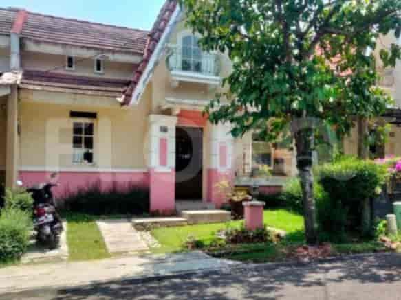 Dijual Rumah 2 BR, Luas 45 m2 di Sentul City - Bogor, Bogor - RHASf44 1