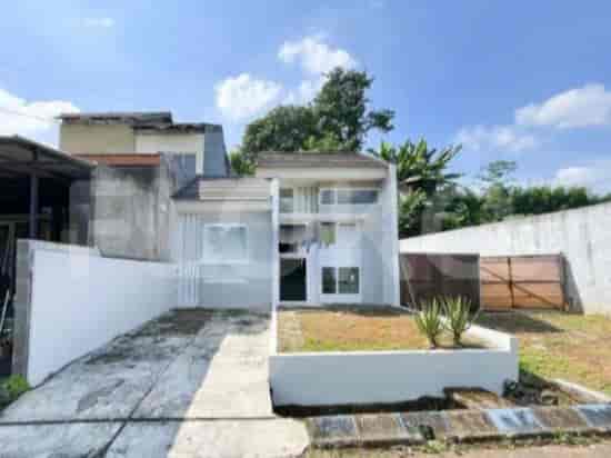 Dijual Rumah 2 BR, Luas 48 m2 di Grand Depok City Cluster Anggrek 3, Depok - RHAS408 1