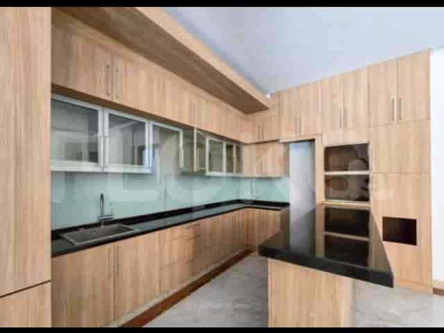 RHAS91c, 6BR House for Sale in West Jakarta | Meruya 3