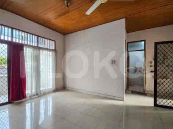 RHASb9d, 2-Floor House in West Jakarta | Sale 3