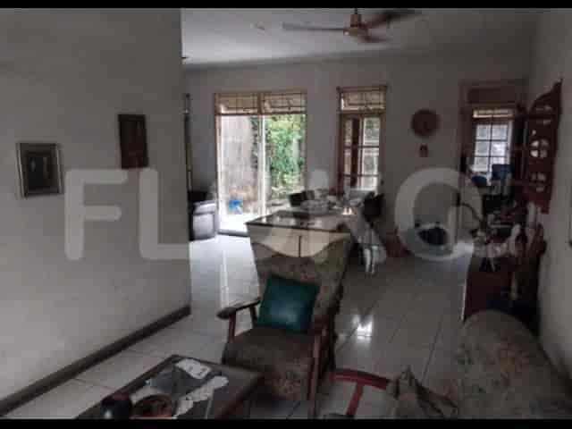 Dijual Rumah 3 BR, Luas 230 m2 di Duren Tiga - Pancoran, Pancoran - RHAS418 4