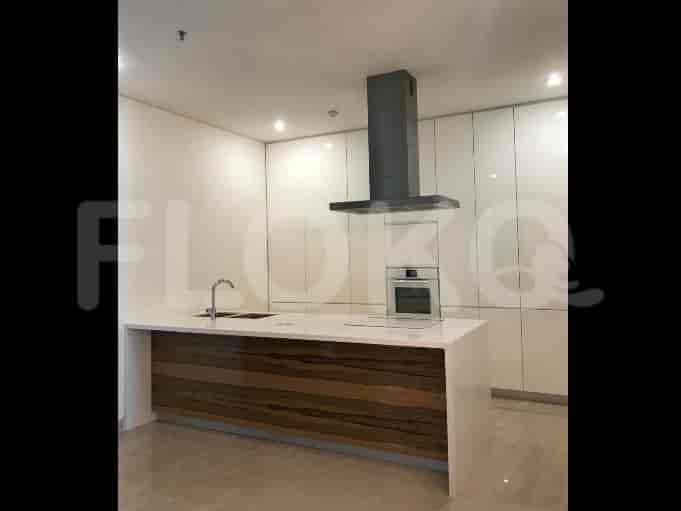 2 Bedroom on Middle Floor for Rent in Pakubuwono House - fga093 3