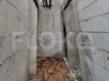 180 sqm, Land for Sale in Jl Raya Grogol, Grogol 3