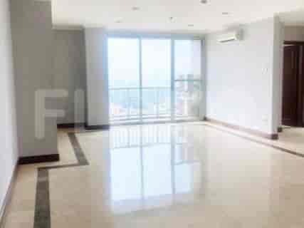 3 Bedroom on High Floor for Rent in Bumi Mas Apartment - ffa121 1