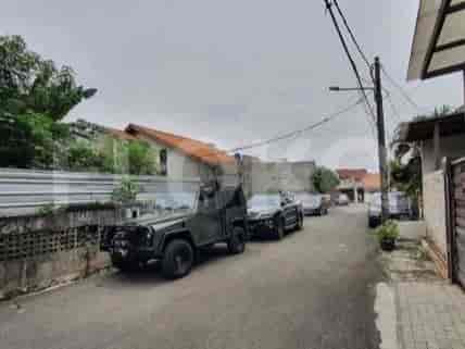 216 sqm, Land for Sale in Jl Gudang Peluru, Tebet 2