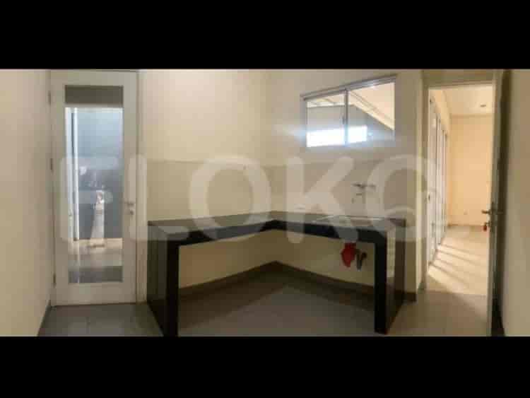 Dijual Rumah 4 BR, Luas 211 m2 di Komplek Green Lake City, Tangerang - RHAS725 4