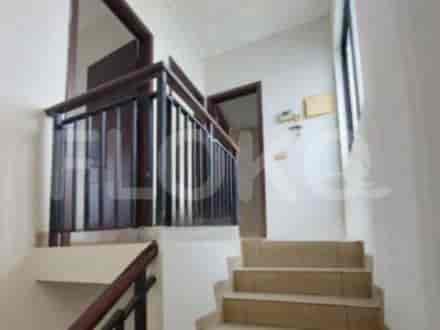 Dijual Rumah 3 BR, Luas 130 m2 di Perumahan Green Lake City, Cengkareng - RHASe23 3
