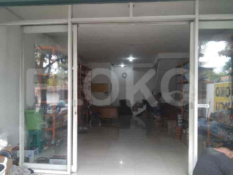 120 sqm, shophouse for rent in Daan Mogot, Daan Mogot - RKR9db 1