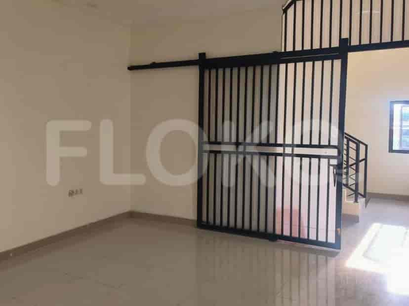 250 sqm, shophouse for rent in Tanjung Duren Raya, Tanjung Duren 2