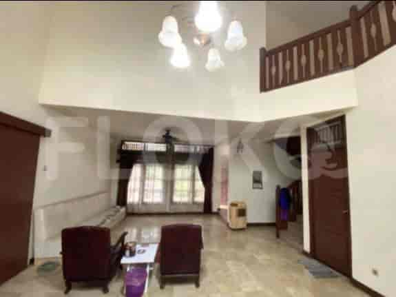 RHAS97a, 2 Floors House for Sale in Tangerang | 6BR with Carport 2