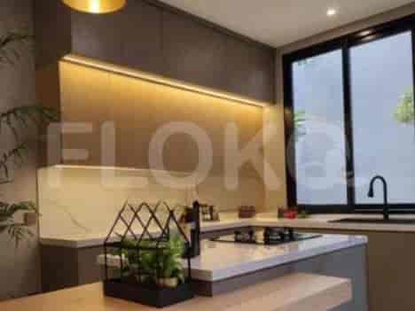 Dijual Rumah 4 BR, Luas 300 m2 di Serpong - Tangerang Selatan, Tangerang - RHASba4 4