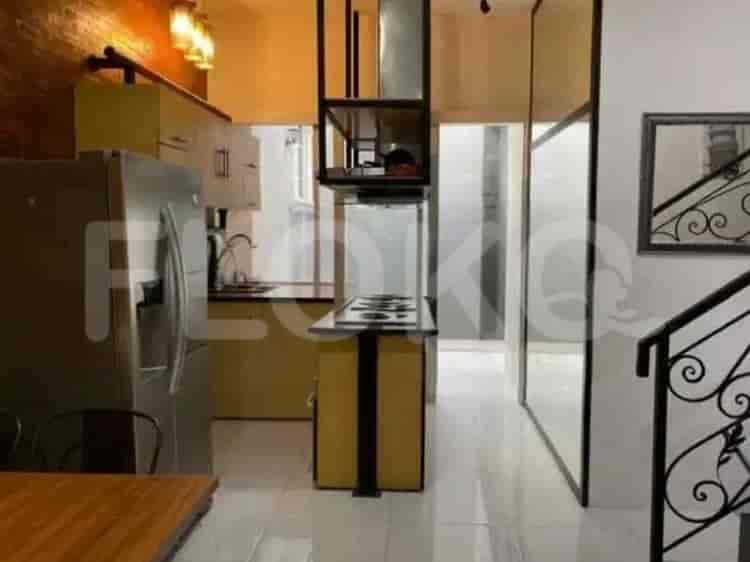 Dijual Rumah 2 BR, Luas 185 m2 di Jl Hj Muhi , Pondok Indah - RHASa12 5