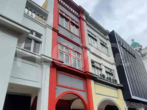 204 sqm, shophouse for sale in Jalan Raya Alternatif Cibubur, Cibubur 1