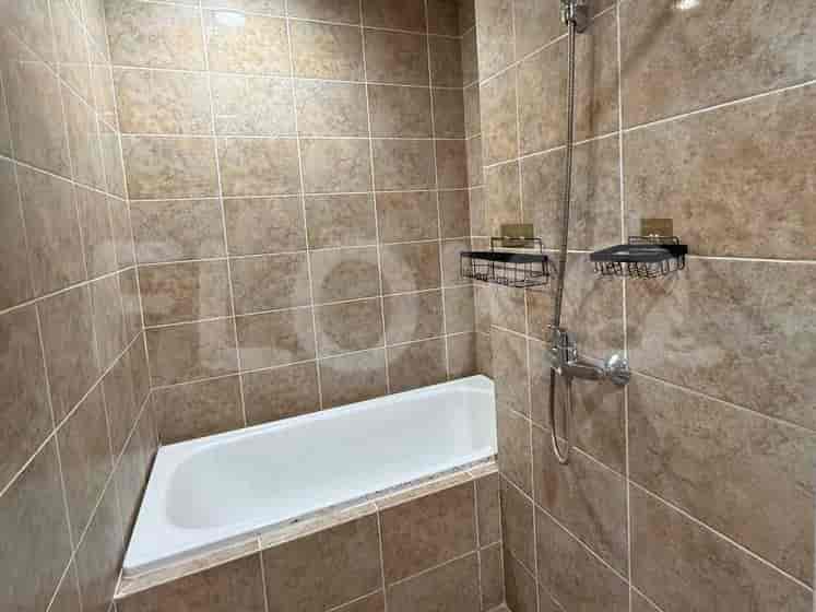 2 Bedroom on Middle Floor for Rent in Kemang Village Residence - fke992 5