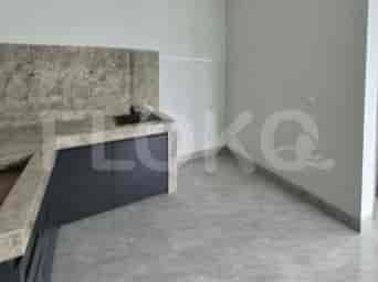 Disewakan Rumah 4 BR, Luas 165 m2 di Greenwich BSD, BSD - RHAc01 4