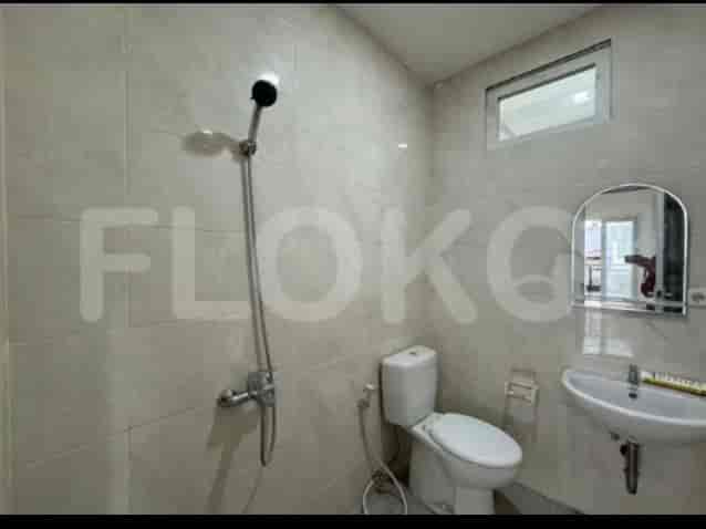147 sqm, 3 BR house for sale in Grogol - Jakarta Barat, Grogol - RHASc77 2