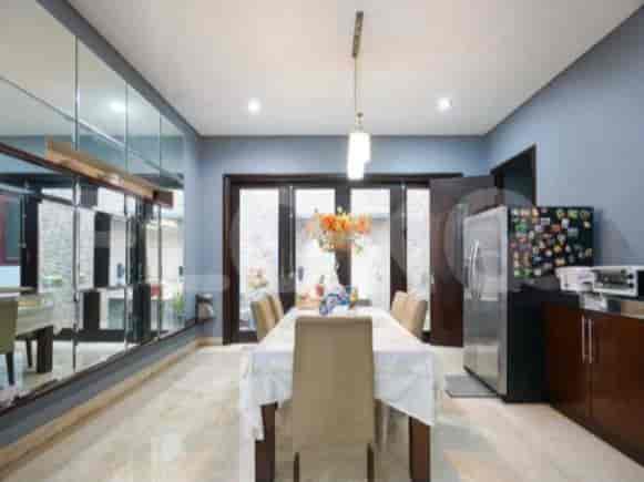 RHAS275, 2-Floor House in Puri Indah for Sale | Semi-Furnished 5