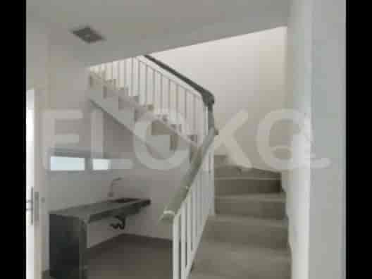Dijual Rumah 2 BR, Luas 46 m2 di Kemayoran, Kemayoran - RHAS026 3