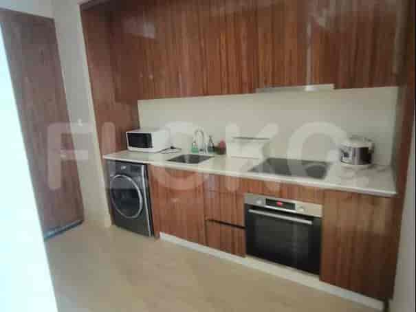 Dijual Apartemen 2 BR, Lantai Tinggi, Luas 87 m2 di Apartemen South Hills: Flokq 4