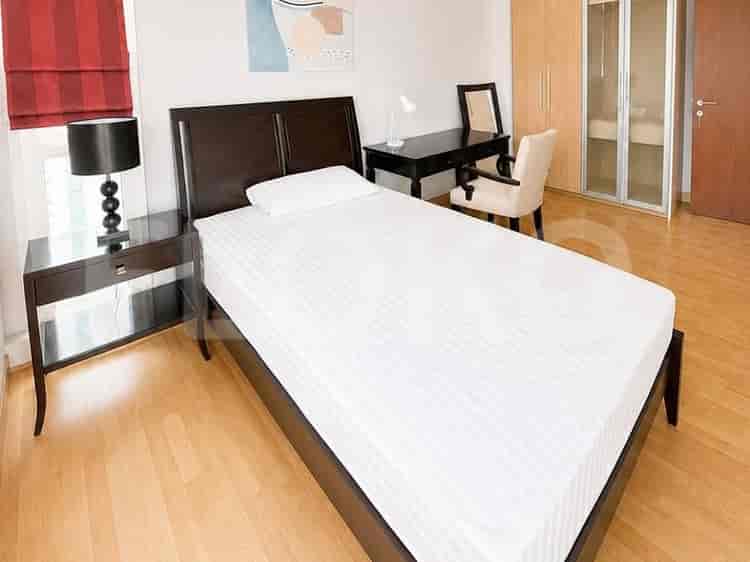 2 Bedroom on Middle Floor for Rent in The Peak Apartment - fsufbd 3