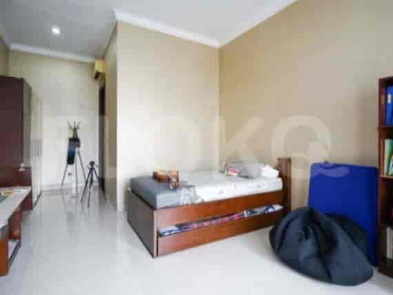 RHAS275, 2-Floor House in Puri Indah for Sale | Semi-Furnished 4