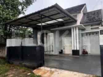 Dijual Rumah 2 BR, Luas 55 m2 di Jalan Ratna Bekasi Pondokgede, Bekasi - RHASb9a 5