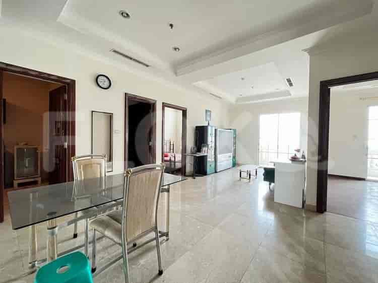 Tipe 2 Kamar Tidur di Lantai Rendah untuk disewakan di Bellezza Apartemen - fpe951 4