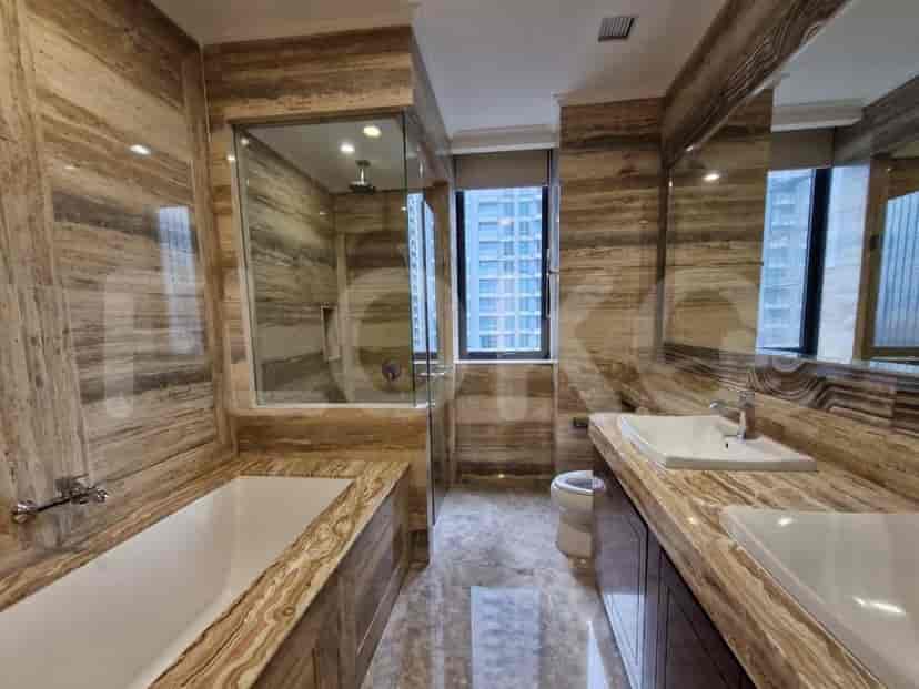 Dijual | APAe6f79 Lantai 18, Apartemen 3BR di District 8, Senopati 7