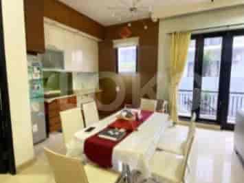 Dijual Rumah 6 BR, Luas 325 m2 di Cluster Evodia Casa Jardin, Cengkareng - RHASb44 2