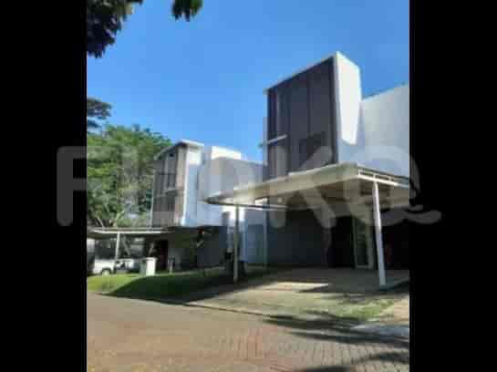 300 sqm, 4 BR house for sale in BSD Vermont, Tangerang - RHASdc7 1