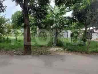 300 sqm, Land for Sale in Jl Raya Ciputat, Ciputat - TNS135 2