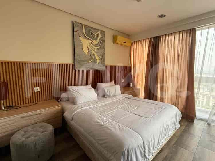 1 Bedroom on High Floor for Rent in The Mansion at Kemang - fkeb21 2
