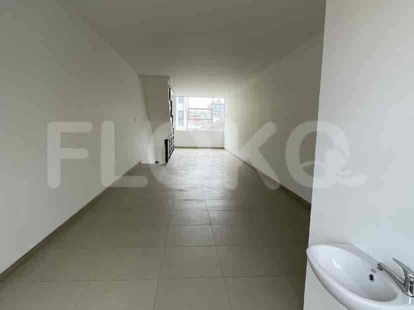 Dijual Ruko Luas 210 m2 di Tanjung Duren Raya, Tanjung Duren 2