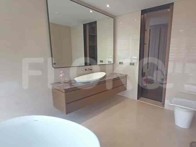 Tipe 3 Kamar Tidur di Lantai Rendah untuk disewakan di The Pakubuwono Menteng Apartemen - fme0a7 4
