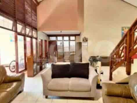 Dijual Rumah 3 BR, Luas 154 m2 di Pangkalan Jati, Depok - RHASa50 2