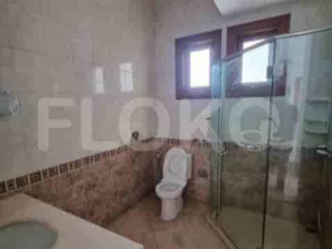 RHASa65 | House in Kebon Jeruk for Sale with Balcony 5