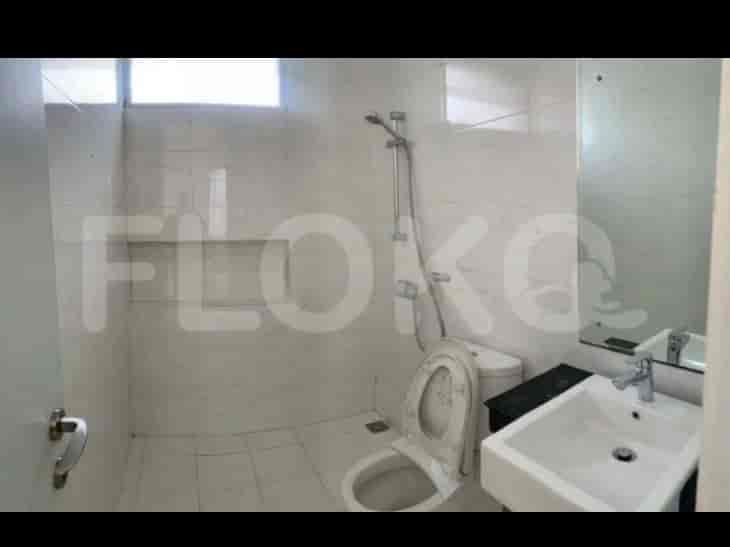 Dijual Rumah 4 BR, Luas 211 m2 di Komplek Green Lake City, Tangerang - RHAS725 3