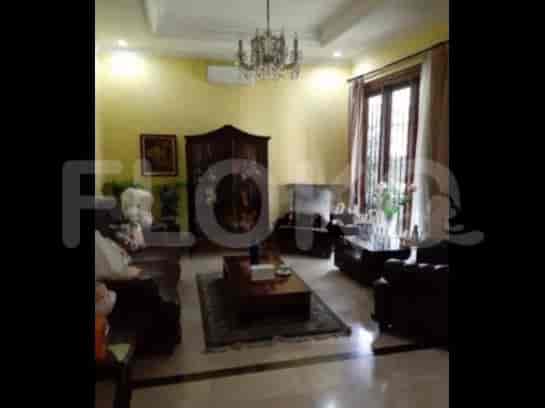 RHAS67a, 2-Floor House in Lenteng Agung for Sale | Prime Location 2
