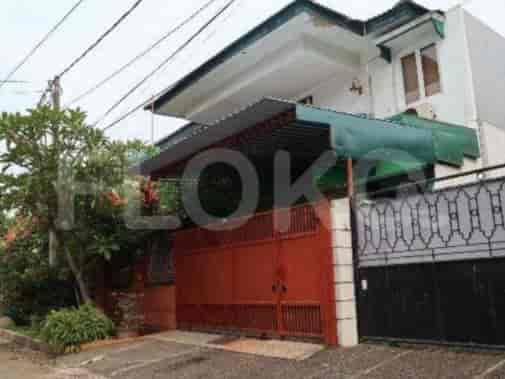 RHASefe | House in Cinere for Sale with 6 Bedrooms | 2 Floors 1