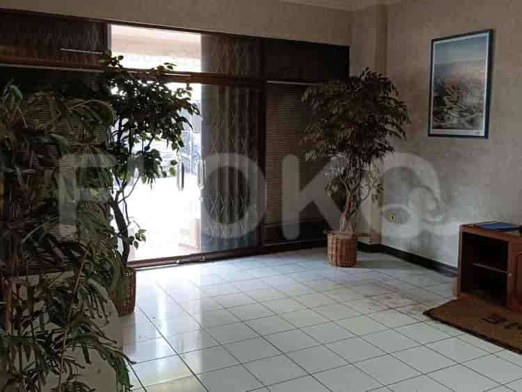 280 sqm, shophouse for rent in Jalan Roxy Mas, Kelapa Gading - RKRde9 1