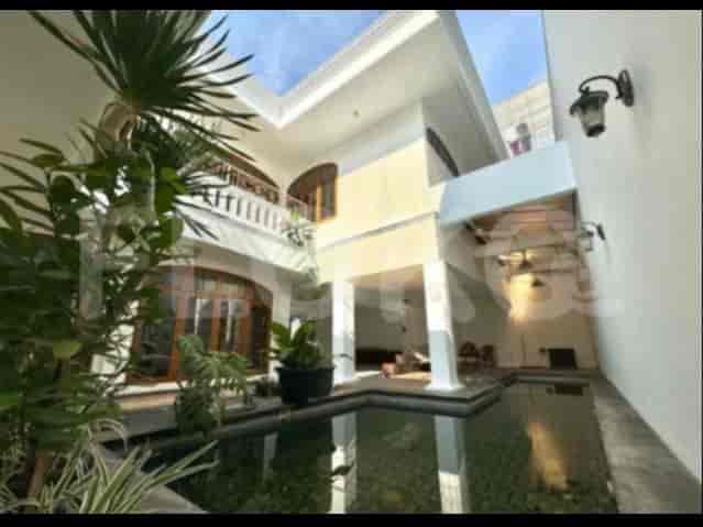 700 sqm, 4 BR house for rent in Komplek Menteng, Menteng - RHA3c3 1