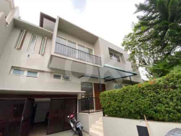 400 sqm, 4 BR house for rent in Jl. Pondok Indah, Pondok Indah - RHA00c 1