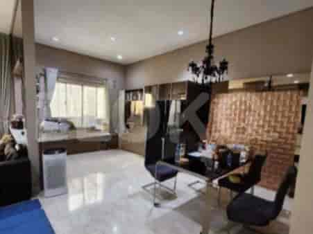 Dijual Rumah 3 BR, Luas 400 m2 di Cluster Crown Golf, Penjaringan - RHAS45c 3